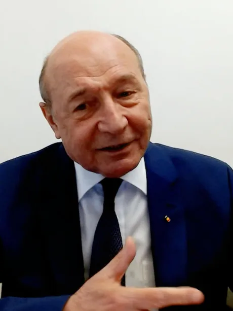 Traian Băsescu discută despre importanța bazei Kogălniceanu pentru SUA.