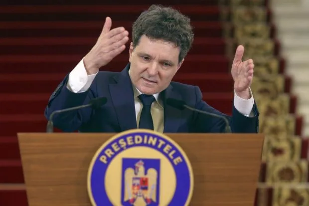 Consultări politice la Cotroceni pentru soluționarea crizei guvernamentale.