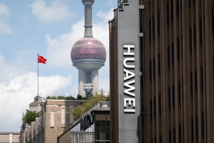 Recomandarea Comisiei Europene pentru excluderea echipamentelor chineze din rețelele telecom.
