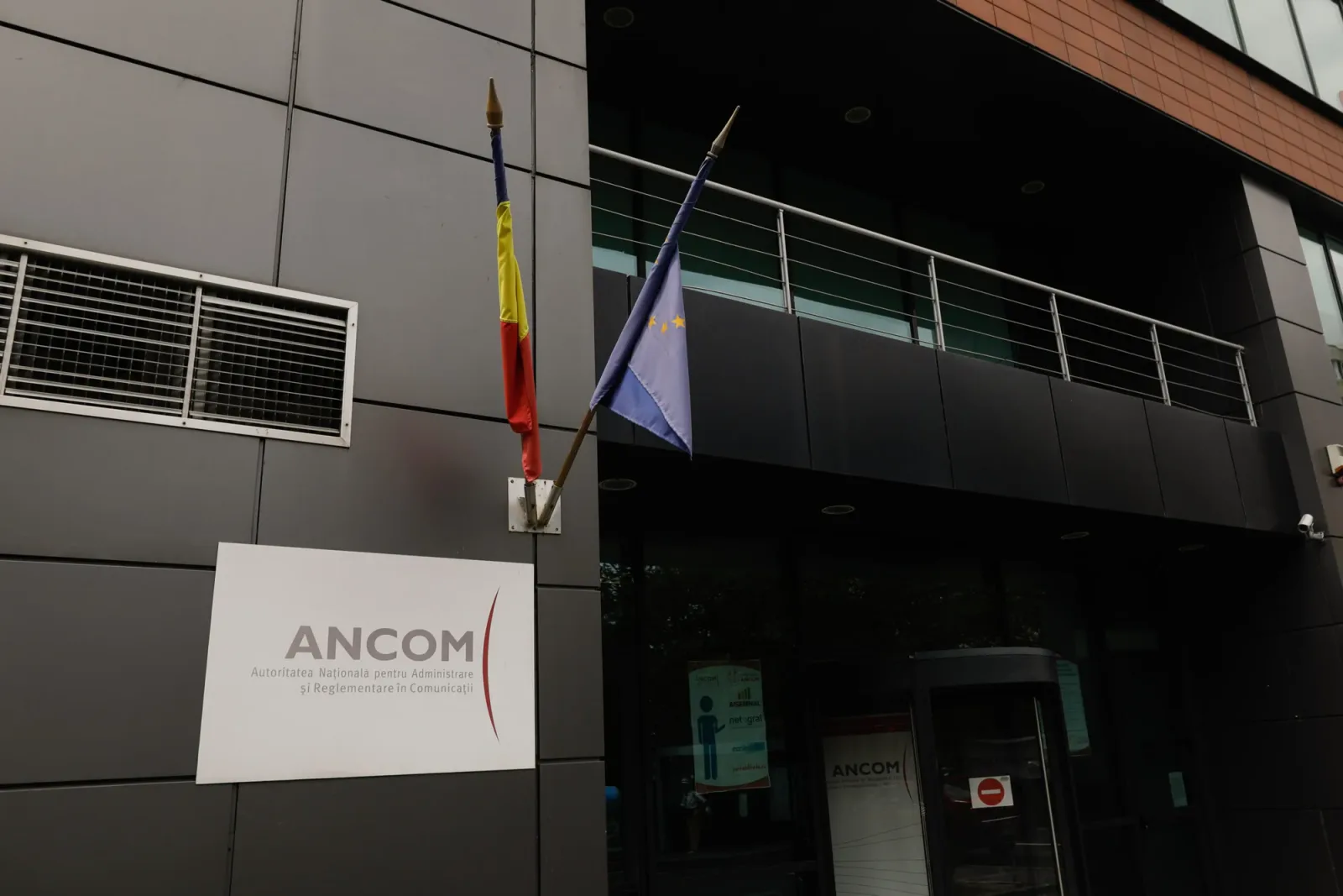Sediul ANCOM, simbol al reglementării telecomunicațiilor în România.