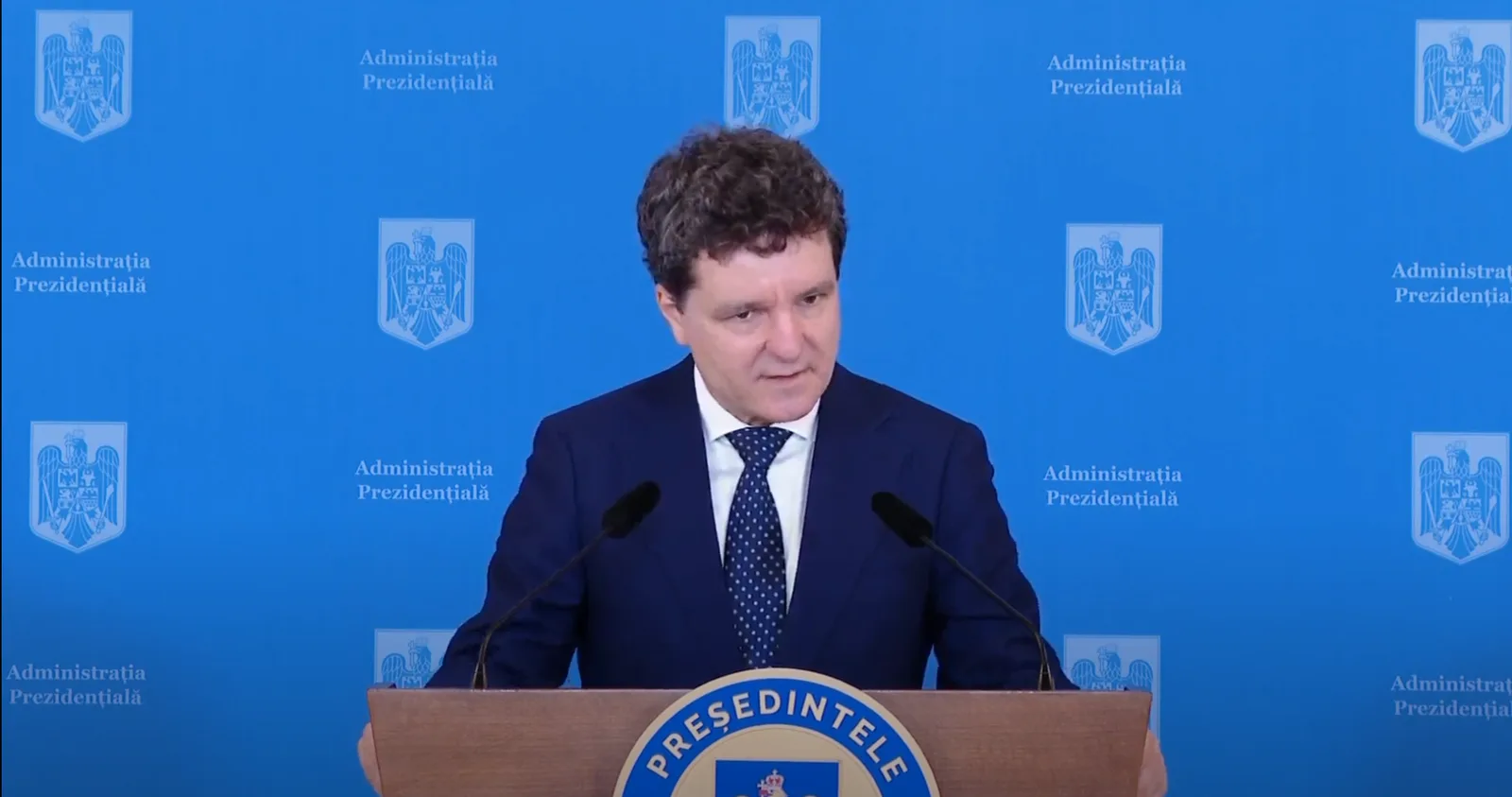 Nicușor Dan discută despre impactul închiderii Strâmtorii Ormuz asupra economiei României.