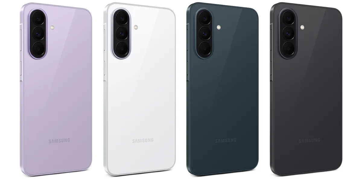 Variantele de culoare ale Samsung Galaxy A37 5G disponibile pe piață.