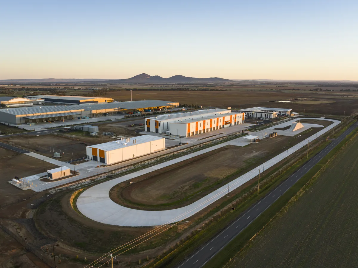 Fabrica Hanwha Aerospace din România, dedicată producției de apărare.