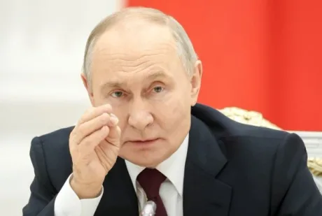 Critica lui Robert Nigmatulin asupra economiei ruse și a regimului Putin.