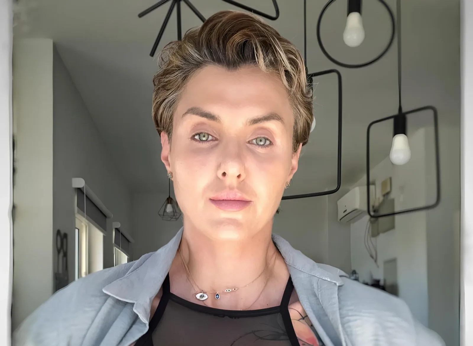 Ana-Maria Udriște discută despre provocările inteligenței artificiale în cercetare.