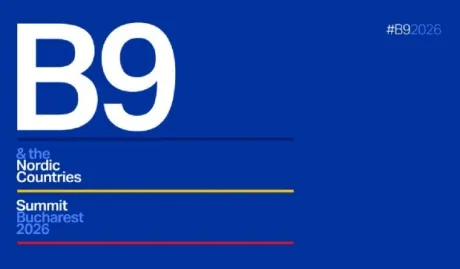 Logo-ul summitului B9 de la București, cu fundal albastru și text alb.