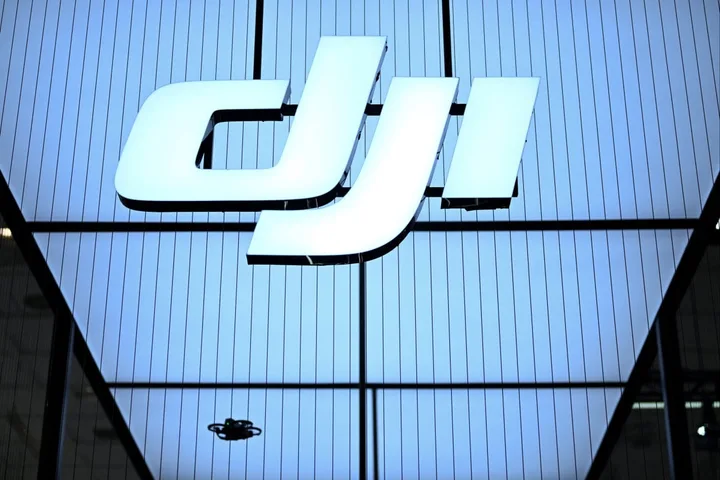 Conflict legal între DJI și Insta360 privind brevetele tehnologice.