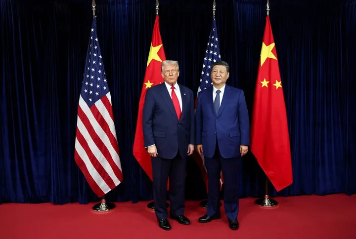 Donald Trump și Xi Jinping la Beijing, discutând despre comerț și Iran.