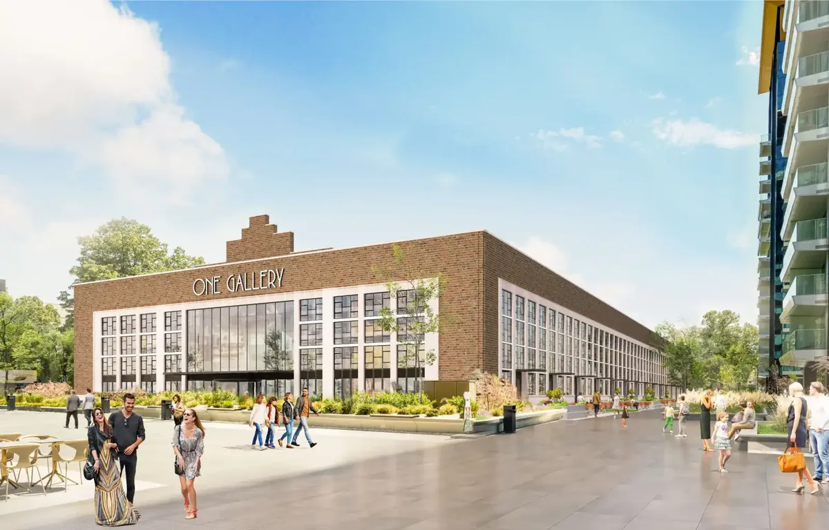 Hala Ford restaurată, parte din complexul One Gallery din București.