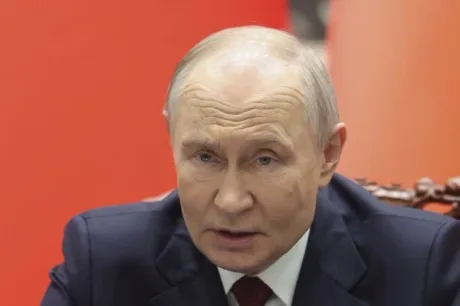 Vladimir Putin discutând despre atacurile cu drone în Luhansk.