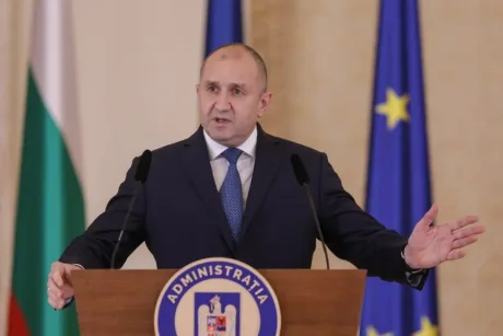 Alegerile din Bulgaria afectate de absențe și probleme tehnice la secțiile de vot.