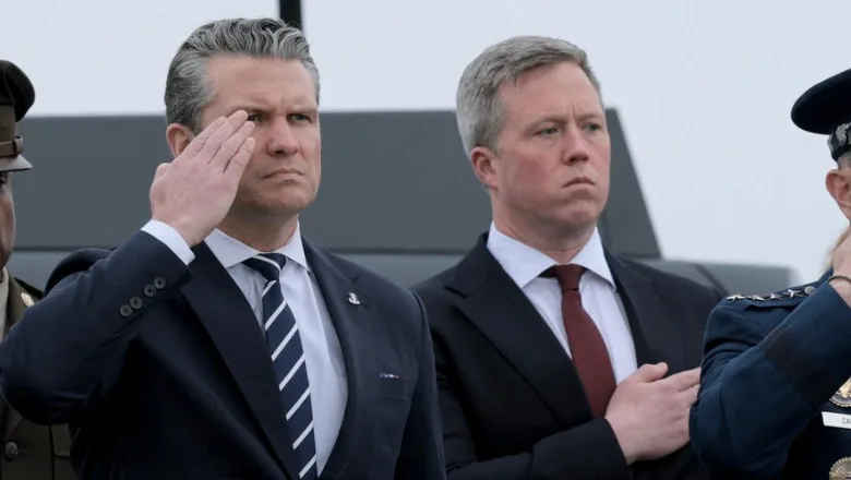 Tensiuni interne la Pentagon între secretarii armatei și apărării.