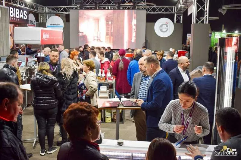 Expoziție dedicată panificației și cofetăriei în Sibiu, cu participanți din întreaga lume.