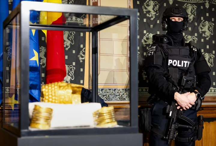 Recuperarea artefactelor dacice subliniază importanța securității muzeelor din România.