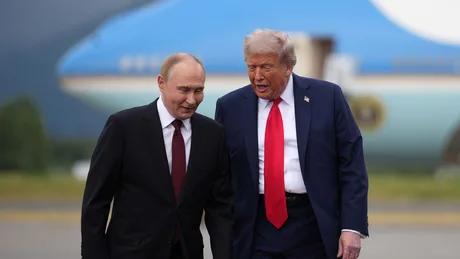 Trump și Putin discutând despre situația din Ucraina și posibile acorduri de pace.