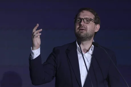 Dominic Fritz discută despre poziția USR față de PSD și viitorul guvernării.