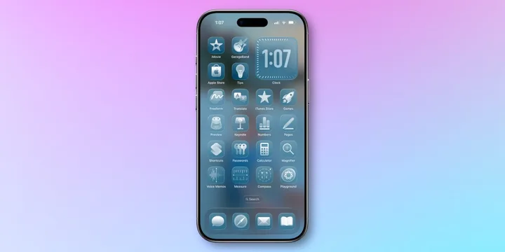 Noua interfață iOS 26.4 cu personalizări pentru Liquid Glass și comutatoare de accesibilitate.