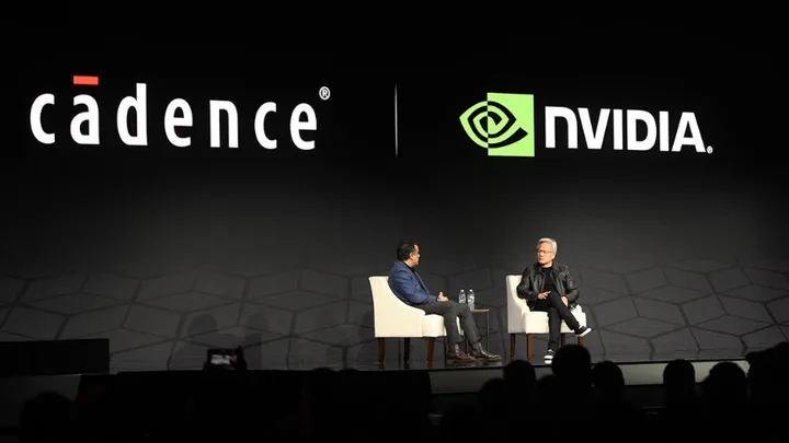 Directorii Cadence și Nvidia discută despre parteneriatul pentru simulări robotice avansate.