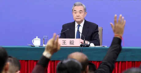 Întâlnire diplomatică între Iran și China pentru securitatea energetică.