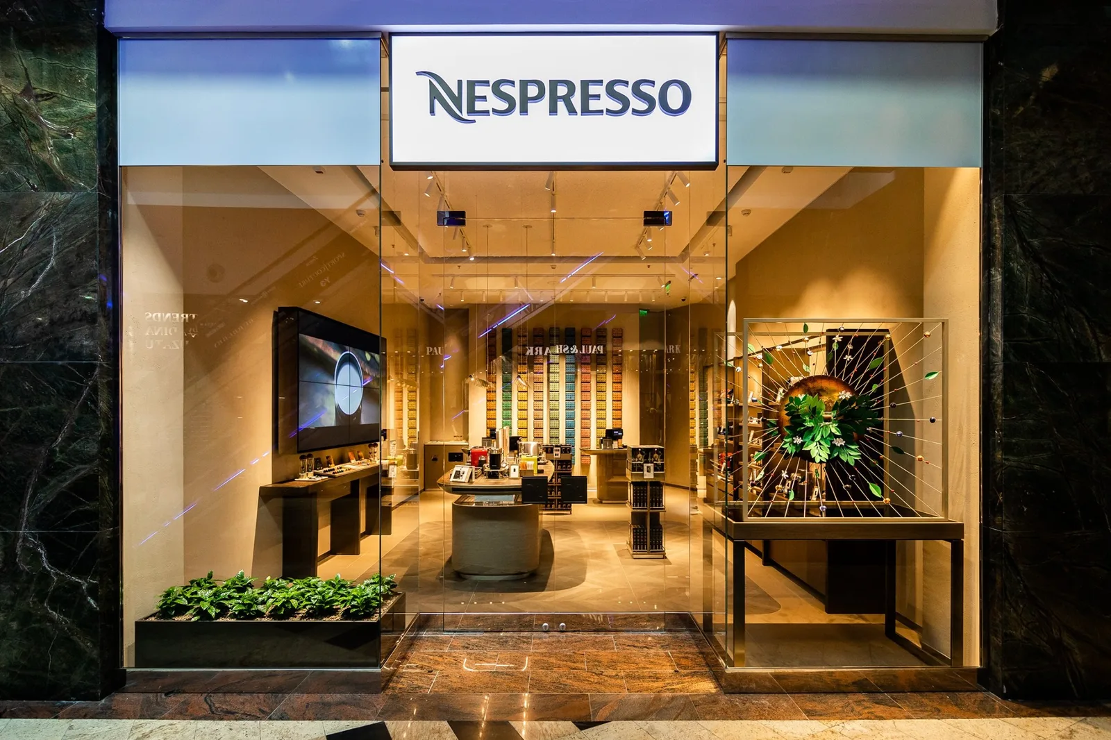Nou pavilion Nespresso în ParkLake, oferind cafea și consultanță specializată.