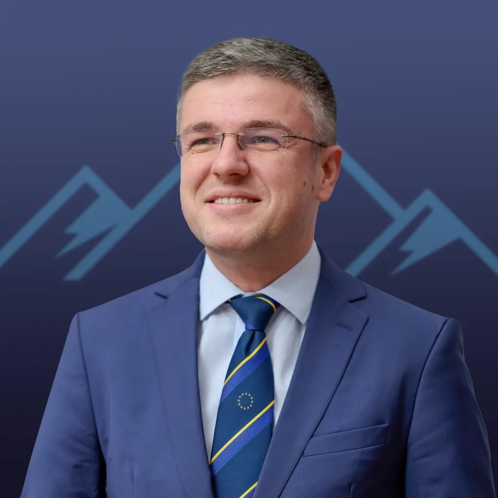 Finanțare pentru ecoturism în România, dezvoltare sustenabilă și parteneriate locale.