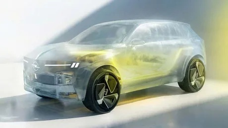 Un SUV electric Opel transparent, evidențiind designul modern și tehnologia avansată.