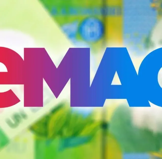eMAG introduce o nouă taxă pentru comenzile clienților, afectând costurile finale.