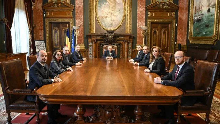 Reuniune a Comitetului de Politică Monetară la BNR pentru decizii economice.