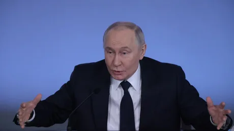 Vladimir Putin discută despre relația Ucrainei cu Uniunea Europeană.