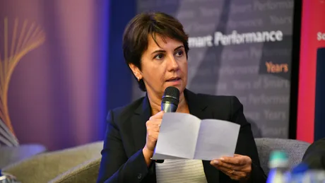Elena Ungureanu discută despre viitorul portofelului digital și inovațiile financiare.