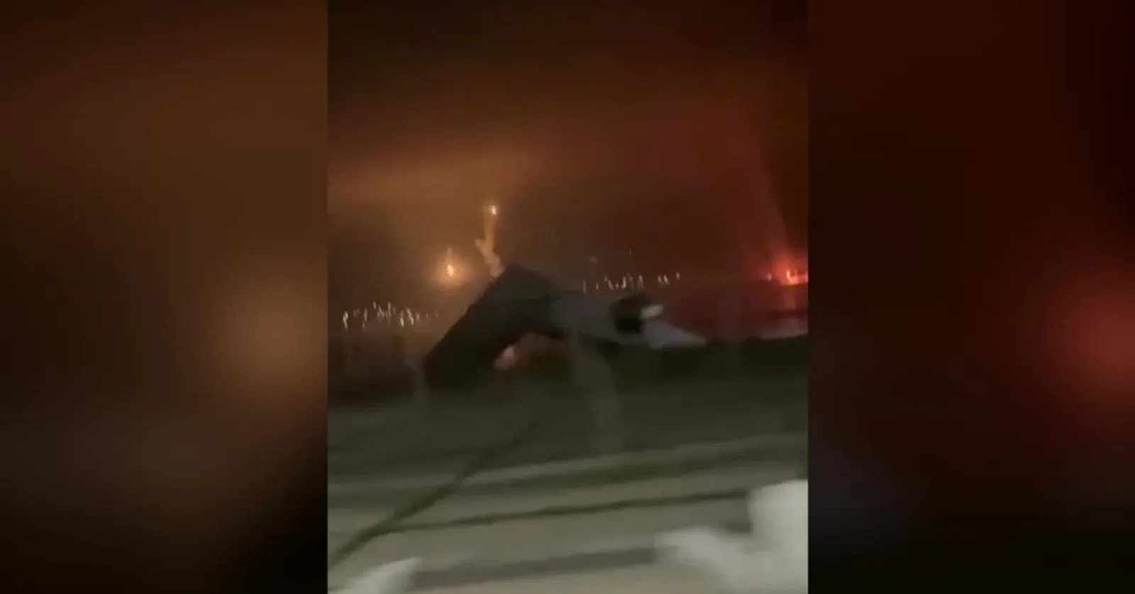 Resturi de dronă căzute în portul Novorossiysk, în urma atacurilor recente.