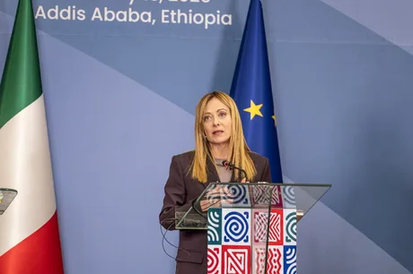 Giorgia Meloni discută despre garanții de securitate pentru Ucraina.