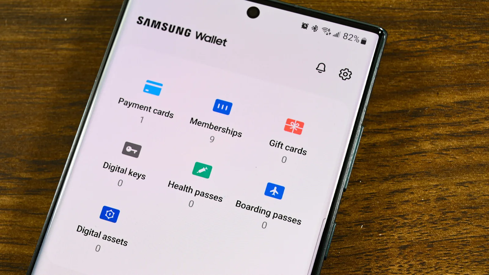 Samsung Wallet permite utilizarea pașaportului digital la aeroporturi din SUA.