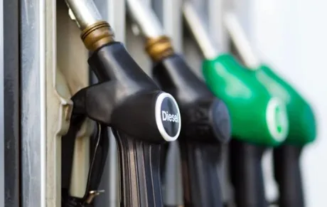 Reducerea prețurilor la carburant influențează costurile de transport.