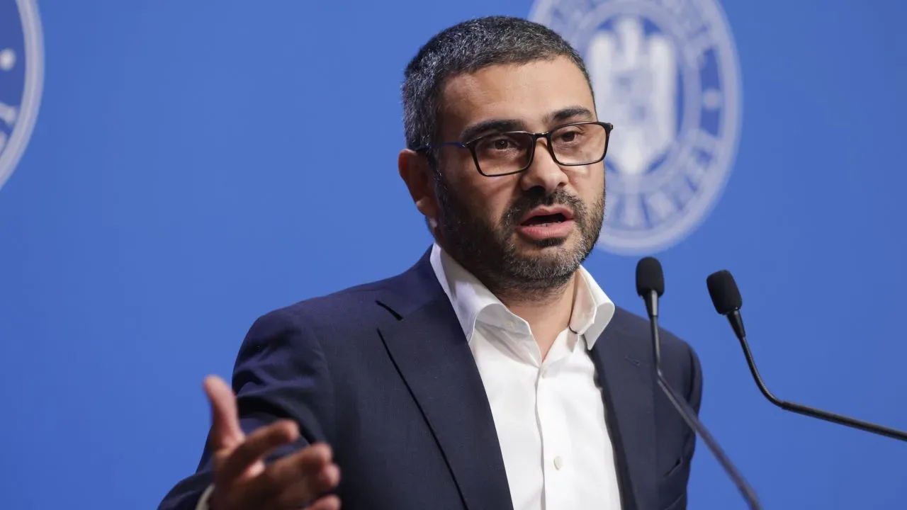 Ministrul Muncii discutând despre controalele unităților protejate autorizate.