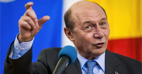 Traian Băsescu discută despre formarea unui guvern eficient pentru România.