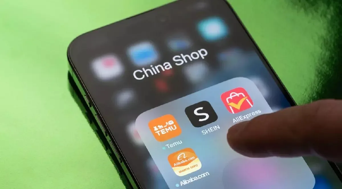 Aplicațiile de comerț electronic Temu, Shein și AliExpress pe telefon.