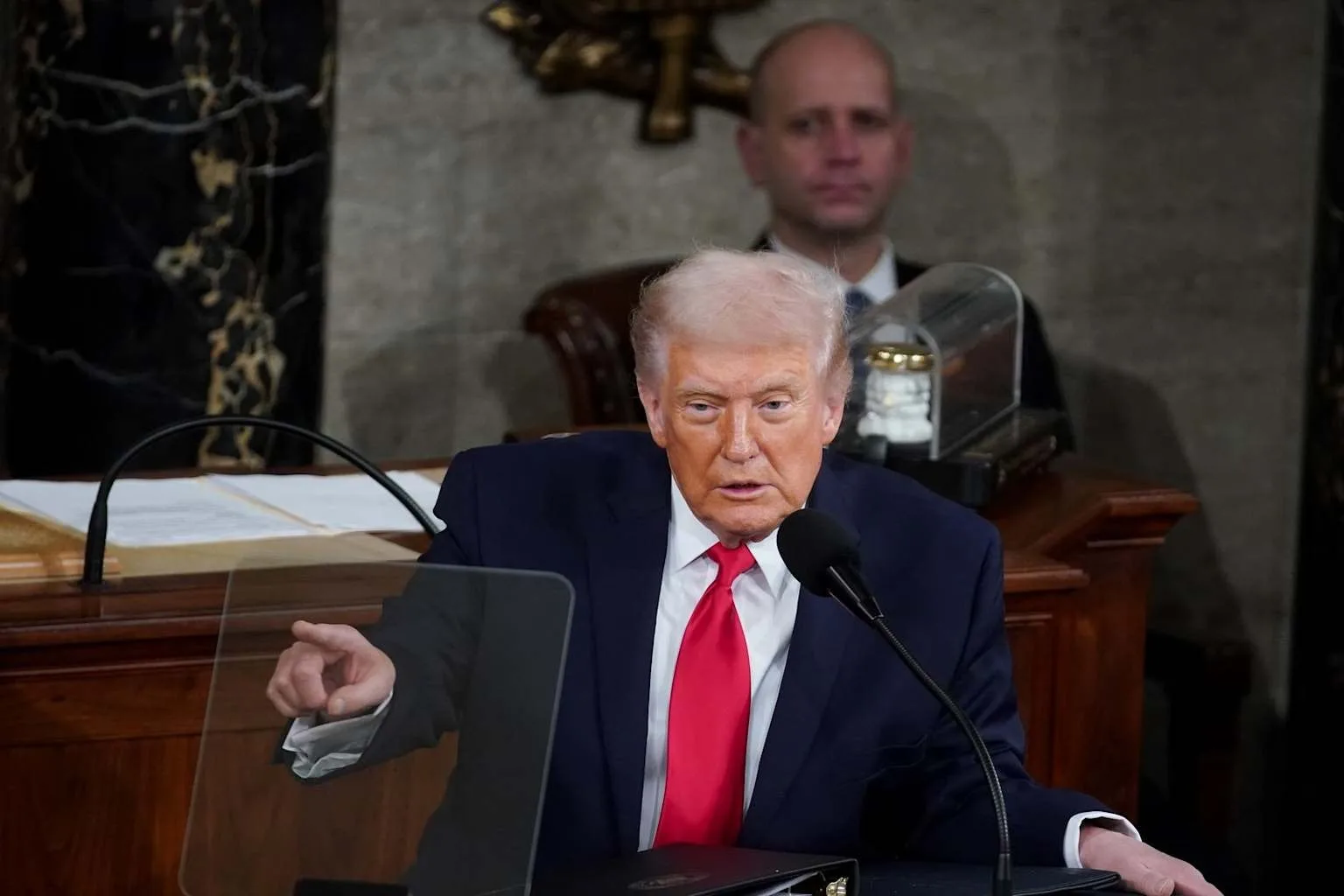 Donald Trump discută despre conflictul cu Iranul în fața Congresului.