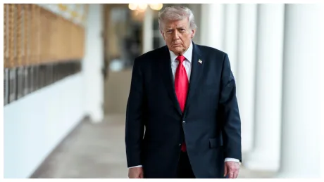 Donald Trump discutând despre relațiile comerciale cu China și Iran.