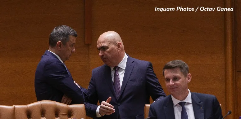 Discuții tensionate între liderii politici în Parlamentul României.