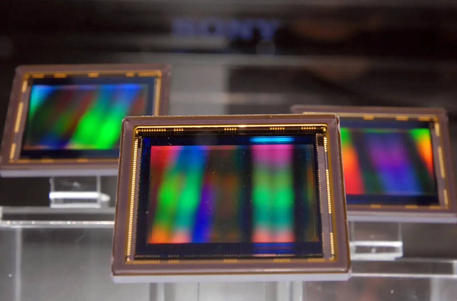 Senzori de imagine Sony cu tehnologie avansată pentru aplicații industriale.