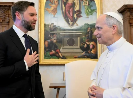 Vicepreședintele J.D. Vance discută despre rolul Vaticanului în politică.