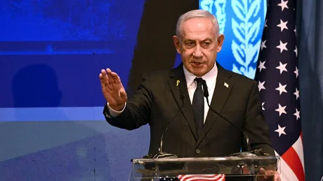 Benjamin Netanyahu discută despre măsuri de securitate în fața soldaților.