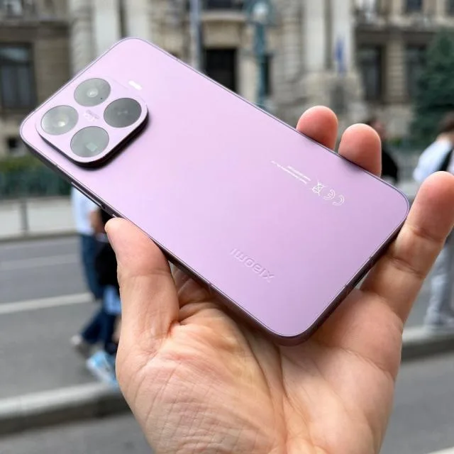 Xiaomi 17T Pro, un telefon cu specificații avansate și design elegant.