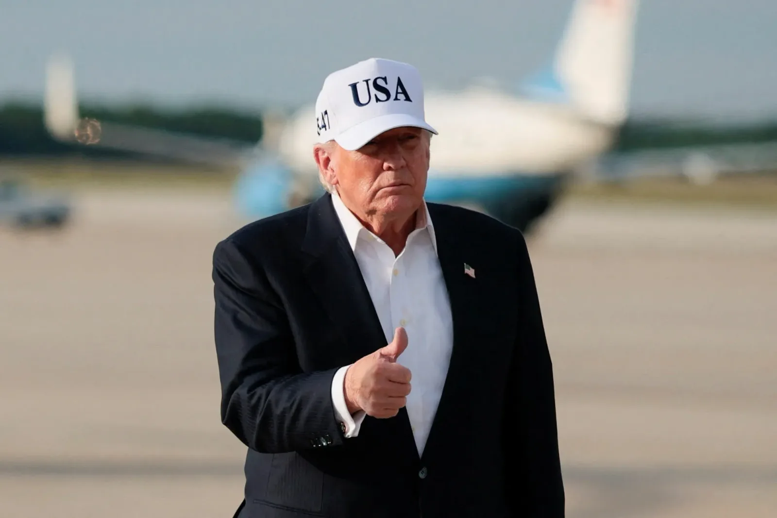 Donald Trump discută despre acorduri nucleare cu Iranul.
