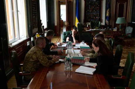 Reuniune a oficialilor ucraineni pentru discutarea reformelor militare.