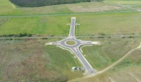 Sens giratoriu nefolosit în Ungaria, construit cu fonduri europene.