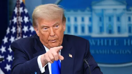 Donald Trump discută despre intervenția militară în Orientul Mijlociu.