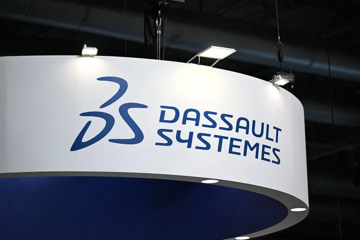 Logo-ul Dassault Systèmes la un eveniment de tehnologie.