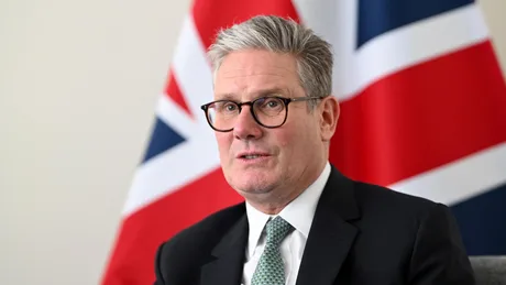 Premierul britanic Keir Starmer discutând despre întărirea prezenței militare în Qatar.